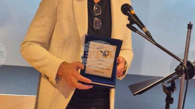 Президентът на БФЛА Георги Павлов поздрави клуб Черно море 2005 Балчик за 20-годишния юбилей