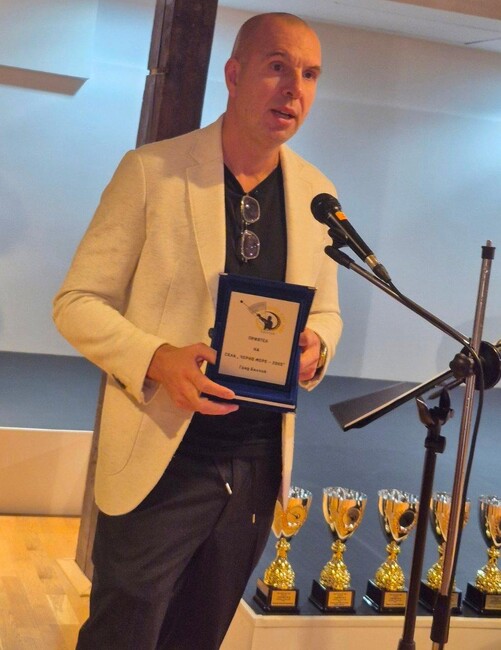 Президентът на БФЛА Георги Павлов поздрави клуб Черно море 2005 Балчик за 20-годишния юбилей