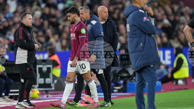 Полузащитникът на Уест Хям Лукас Пакета съжалява след изгонването си от мача срещу Ливърпул