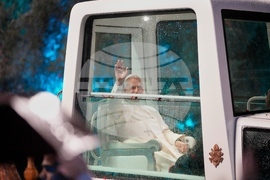 APTOPIX Lebanon Mideast Pope
