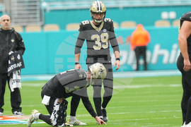Saints Dolphins Football