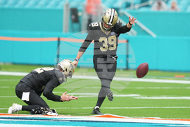 Saints Dolphins Football