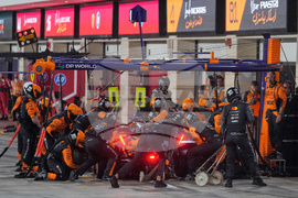 Qatar F1 GP Auto Racing