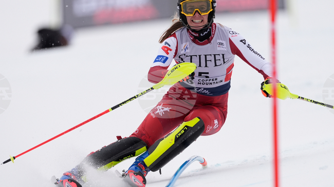 Австрийската скиорка Катарина Линсбергер пострада сериозно при инцидент по време на тренировка