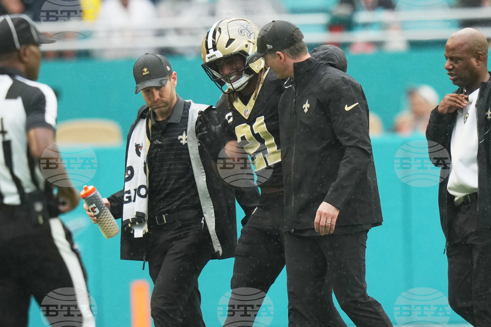 Saints Dolphins Football