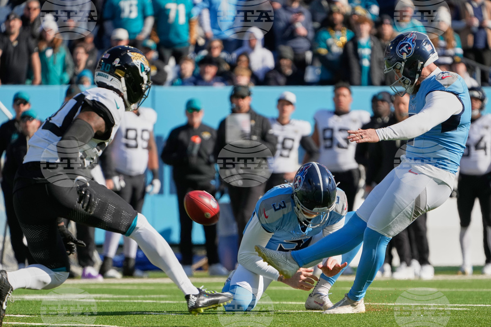 Jaguars Titans Football