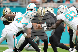 Saints Dolphins Football