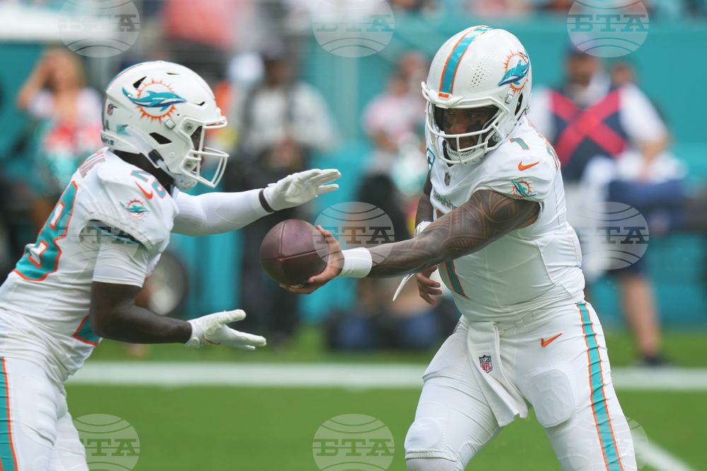 Saints Dolphins Football