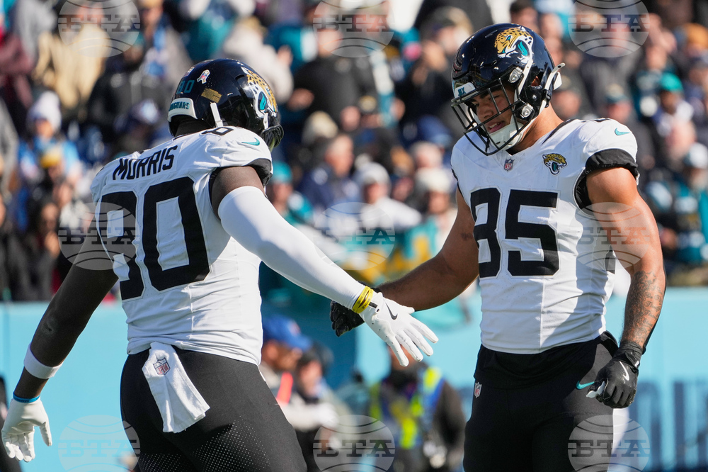 Jaguars Titans Football