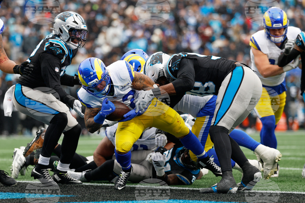 Rams Panthers Football