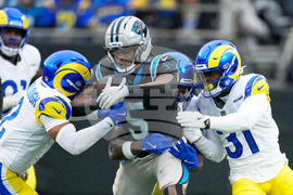 Rams Panthers Football