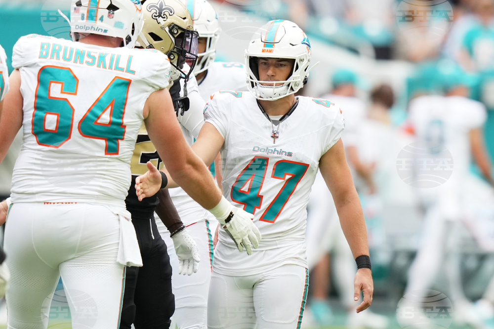 Saints Dolphins Football
