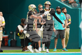 Saints Dolphins Football