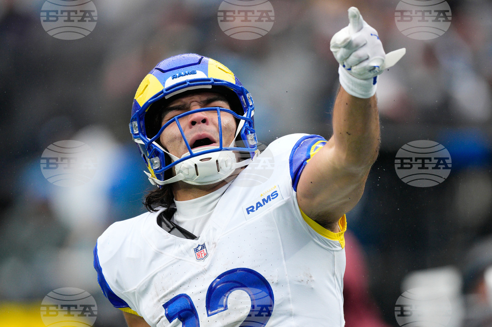 Rams Panthers Football