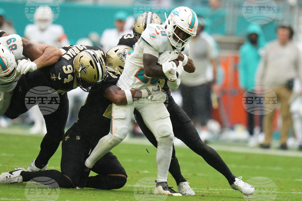 Saints Dolphins Football