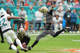 Saints Dolphins Football
