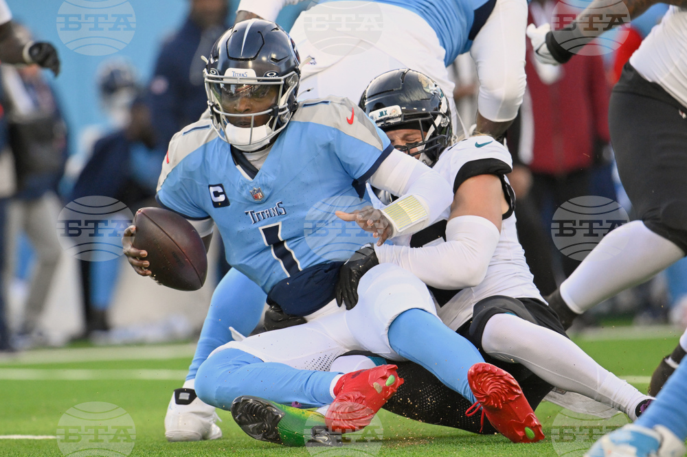 Jaguars Titans Football