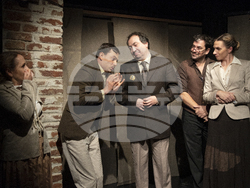 „Брадатата графиня“ в Сатирата, снимки – Сатиричен театър