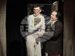 „Брадатата графиня“ в Сатирата, снимки – Сатиричен театър