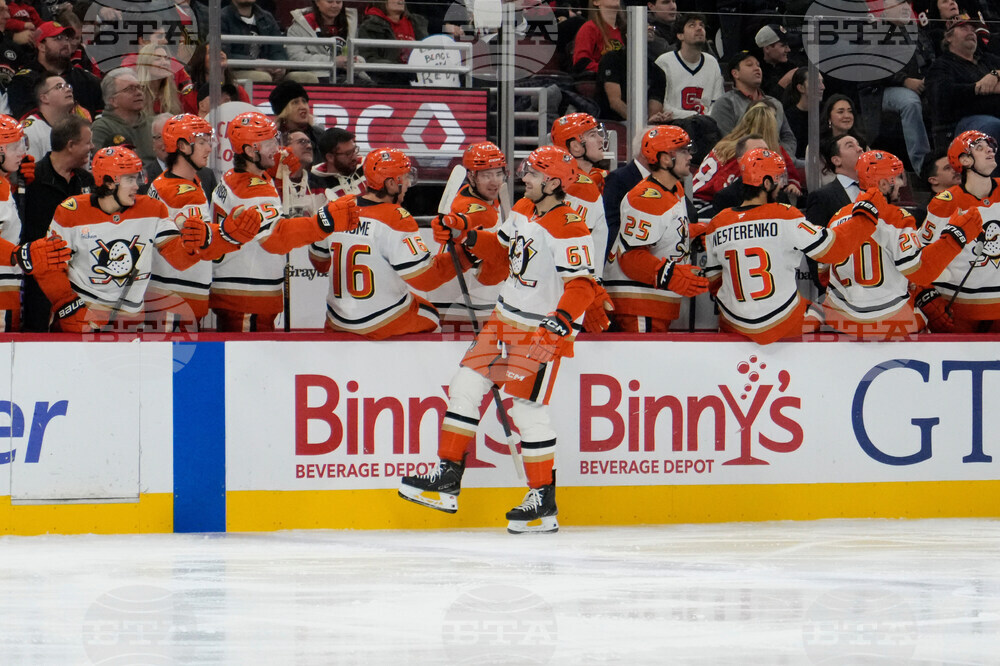 Ducks Blackhawks Hockey