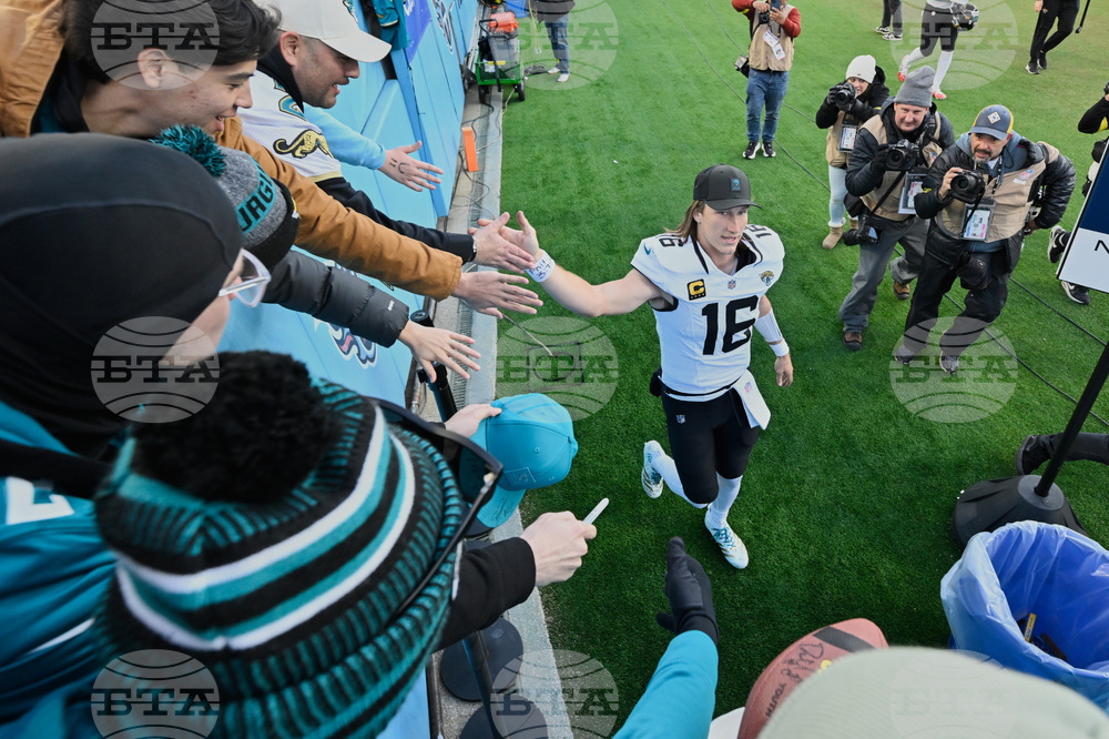 Jaguars Titans Football