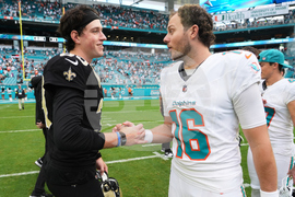 Saints Dolphins Football