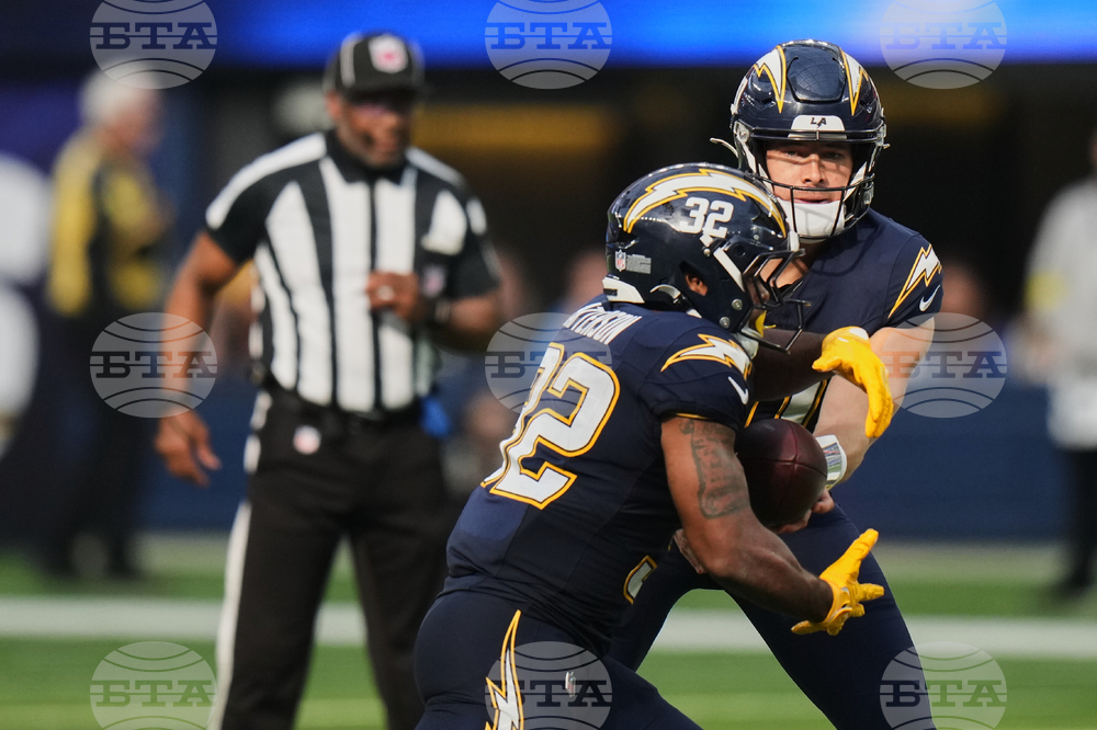 Raiders Chargers Football