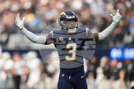 Raiders Chargers Football