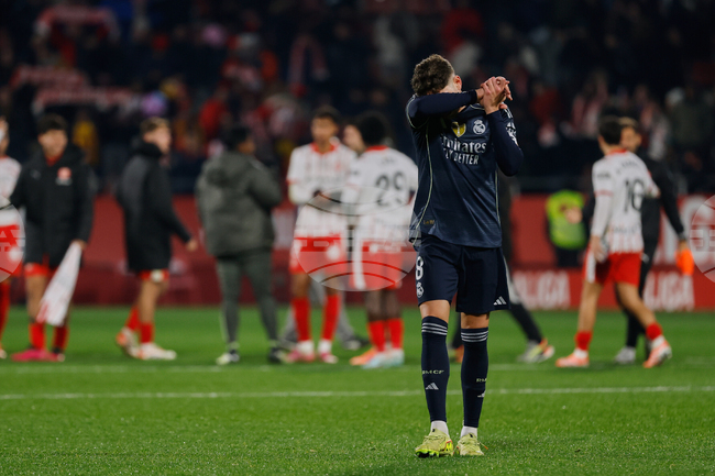 Реал Мадрид записа трето поредно равенство в Ла Лига и отстъпи първото място на Барселона 