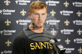 Saints Dolphins Football