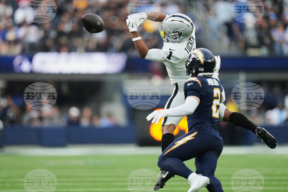 Raiders Chargers Football