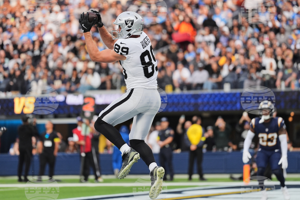 Raiders Chargers Football