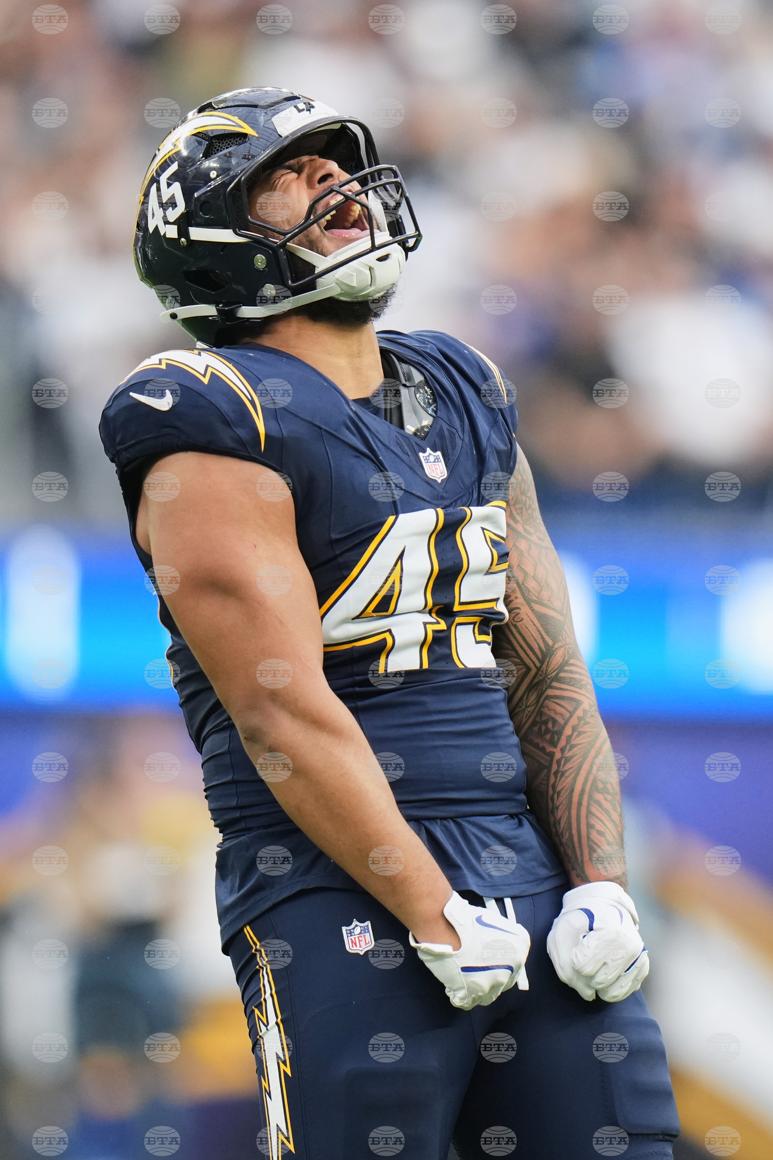 Raiders Chargers Football