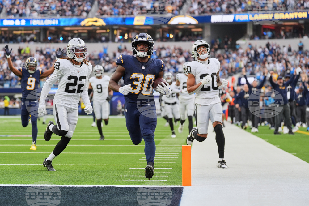 Raiders Chargers Football