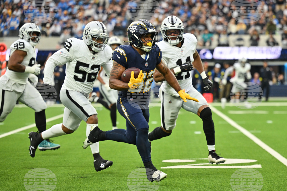 Raiders Chargers Football