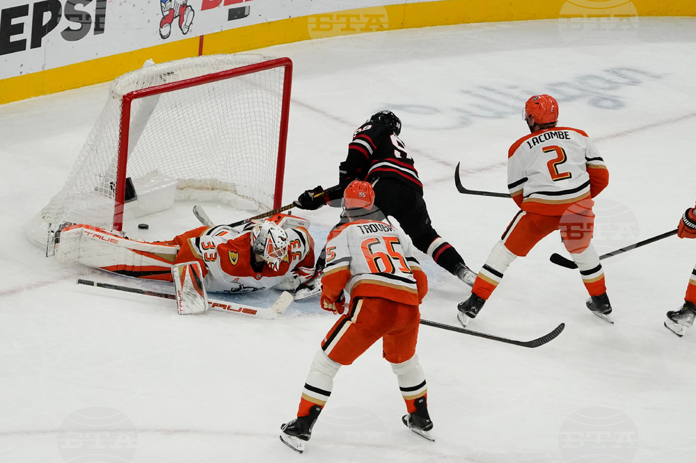 Ducks Blackhawks Hockey
