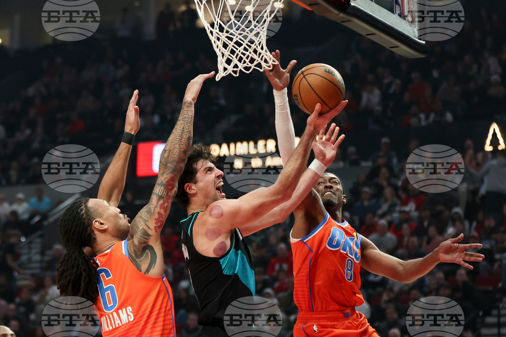 Thunder Trail Blazers Basketball