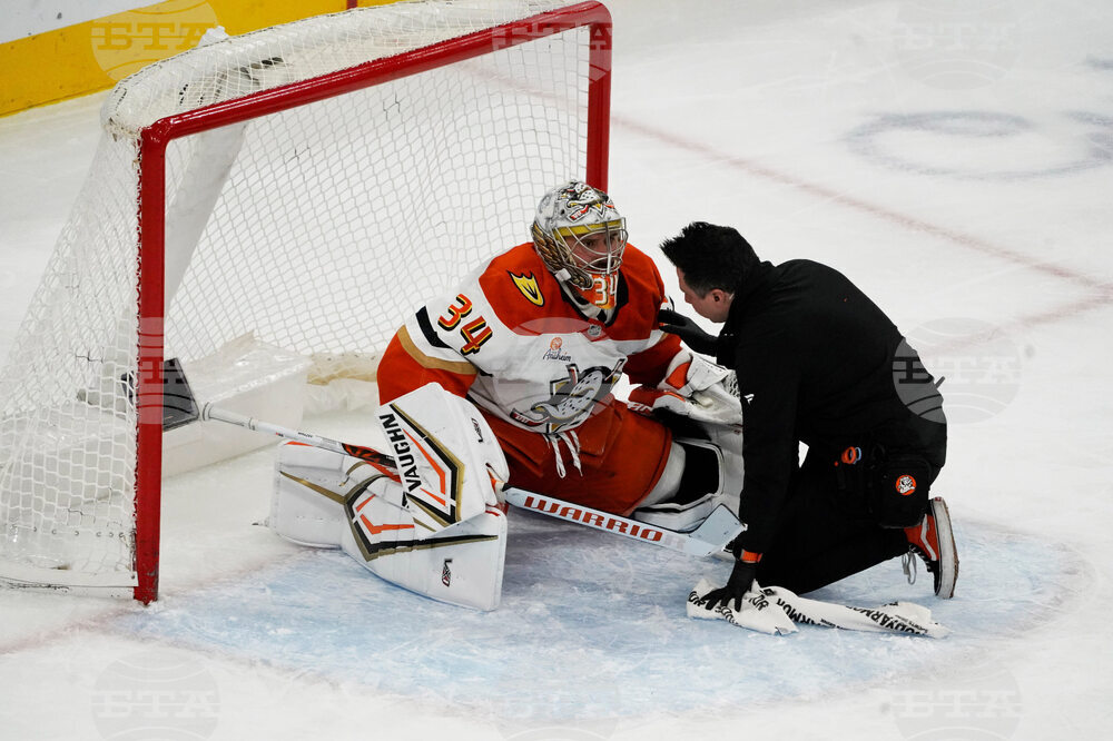 Ducks Blackhawks Hockey