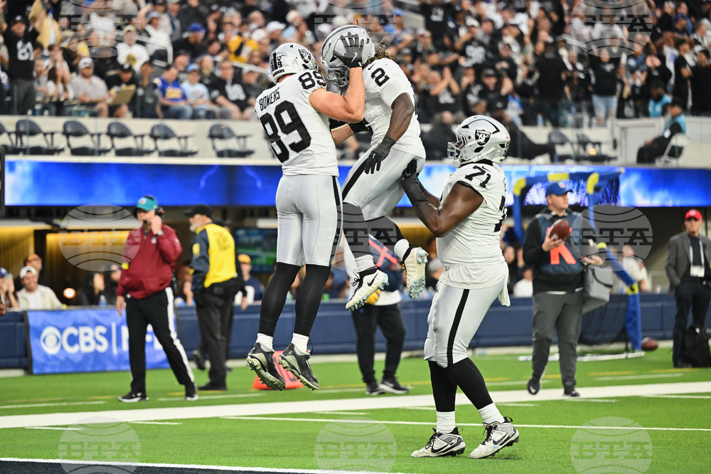 Raiders Chargers Football