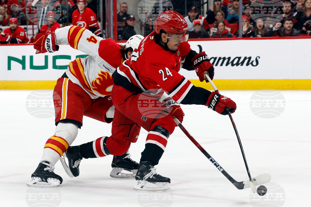 Flames Hurricanes Hockey