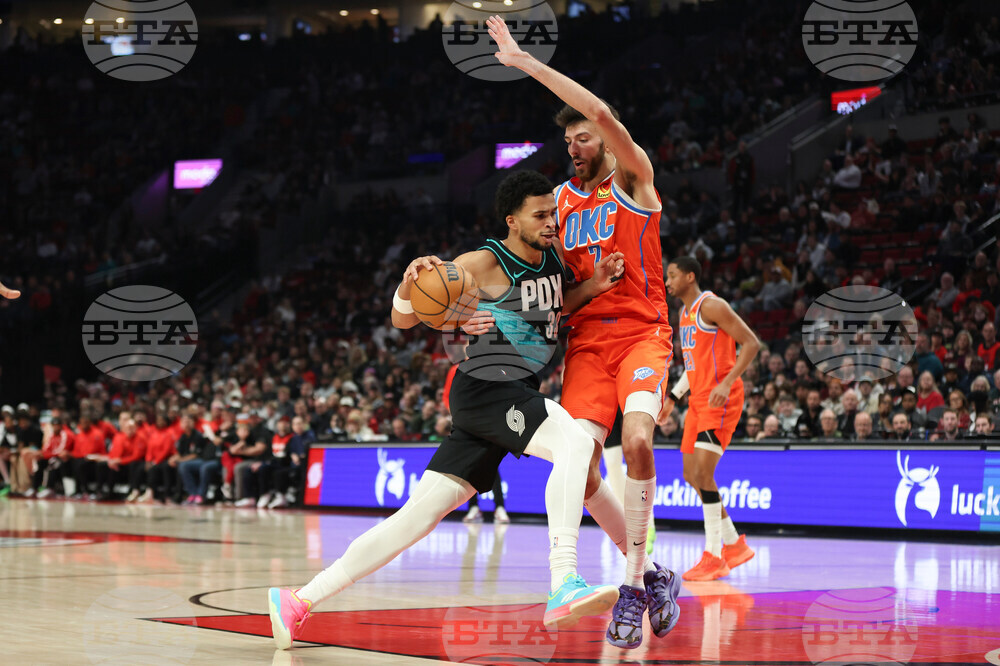 Thunder Trail Blazers Basketball