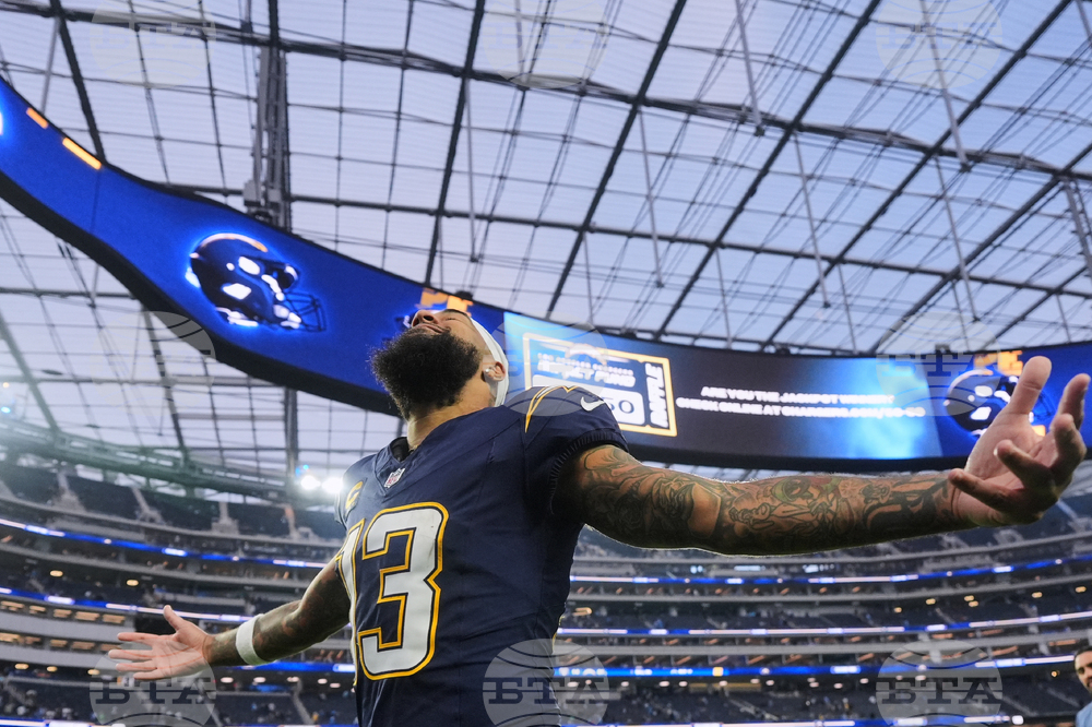 Raiders Chargers Football