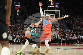 Thunder Trail Blazers Basketball