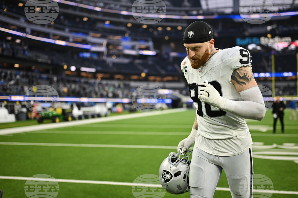 Raiders Chargers Football