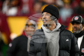 Broncos Commanders Football