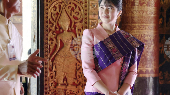 Популярността на принцеса Айко предизвиква призиви за промяна на японския закон за наследяване, който допуска само мъже до трона