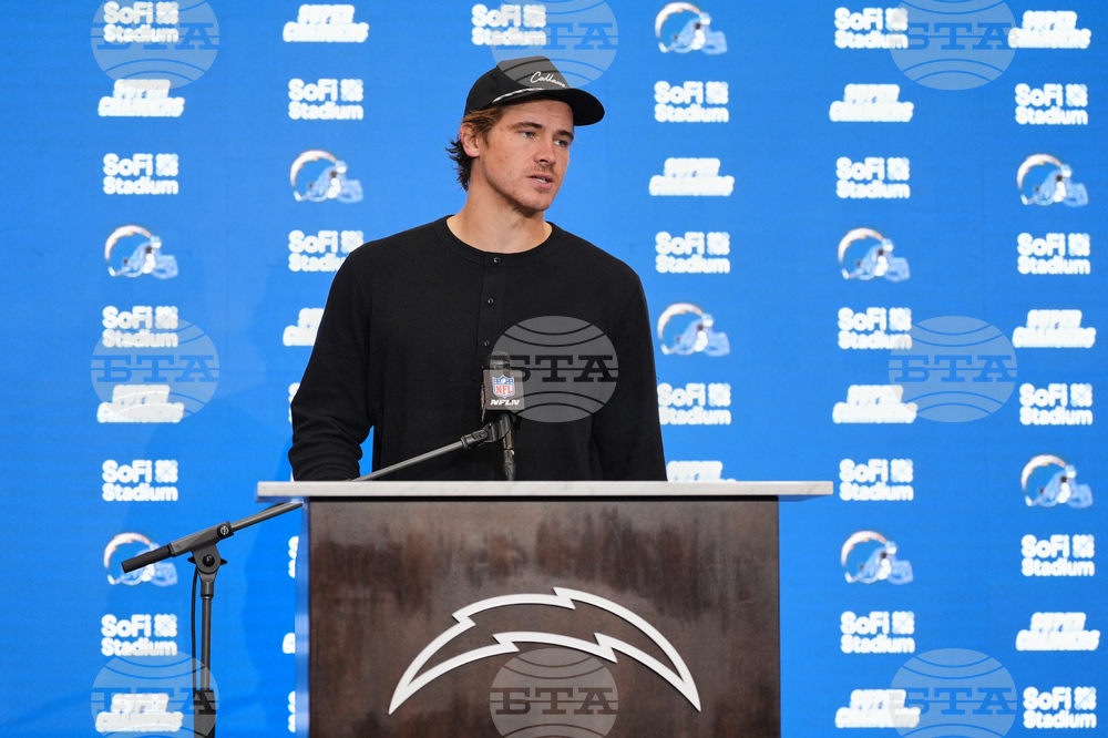 Raiders Chargers Football