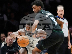 Spurs Timberwolves Basketball