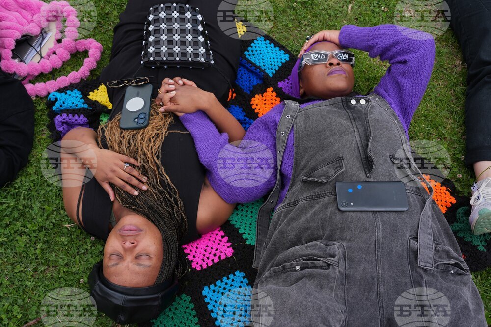 AP Top Photos of the Month November 2025