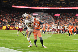 Broncos Commanders Football